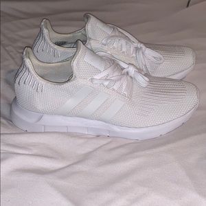 Adidas Swift Run